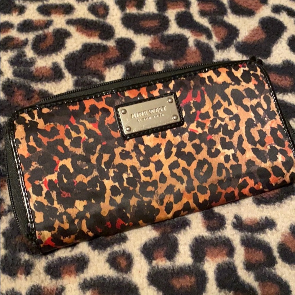 Multi-Color Cheetah Wallet